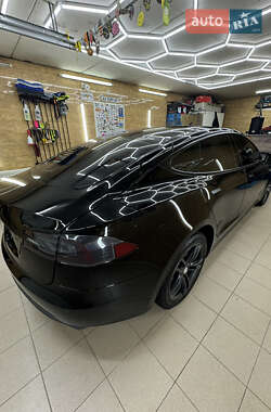 Лифтбек Tesla Model S 2014 в Харькове