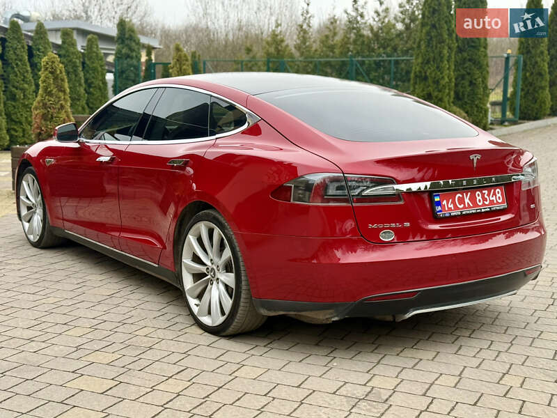 Лифтбек Tesla Model S 2014 в Тернополе