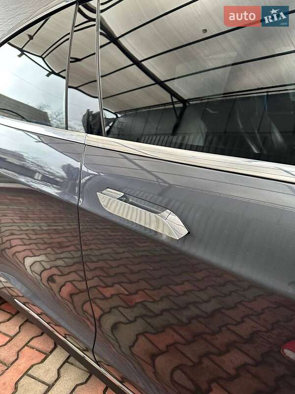 Лифтбек Tesla Model S 2014 в Хмельницком фото 14 Лифтбек Tesla Model S 2014 в Хмельницком