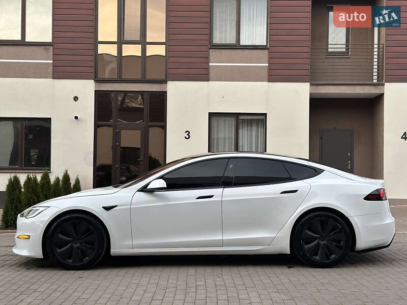 Лифтбек Tesla Model S 2022 в Виннице фото 12 Лифтбек Tesla Model S 2022 в Виннице