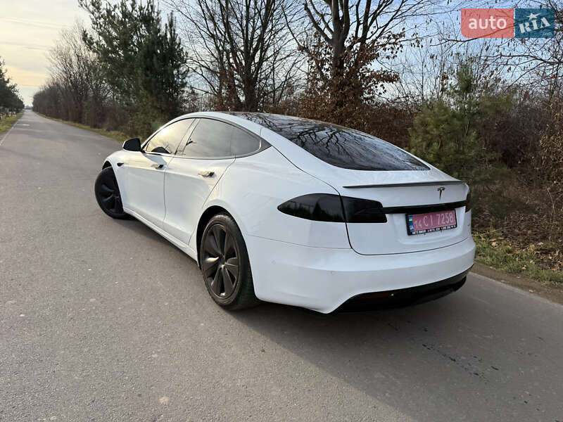 Лифтбек Tesla Model S 2021 в Ужгороде фото 11 Лифтбек Tesla Model S 2021 в Ужгороде
