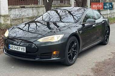 Ліфтбек Tesla Model S 2013 в Вінниці