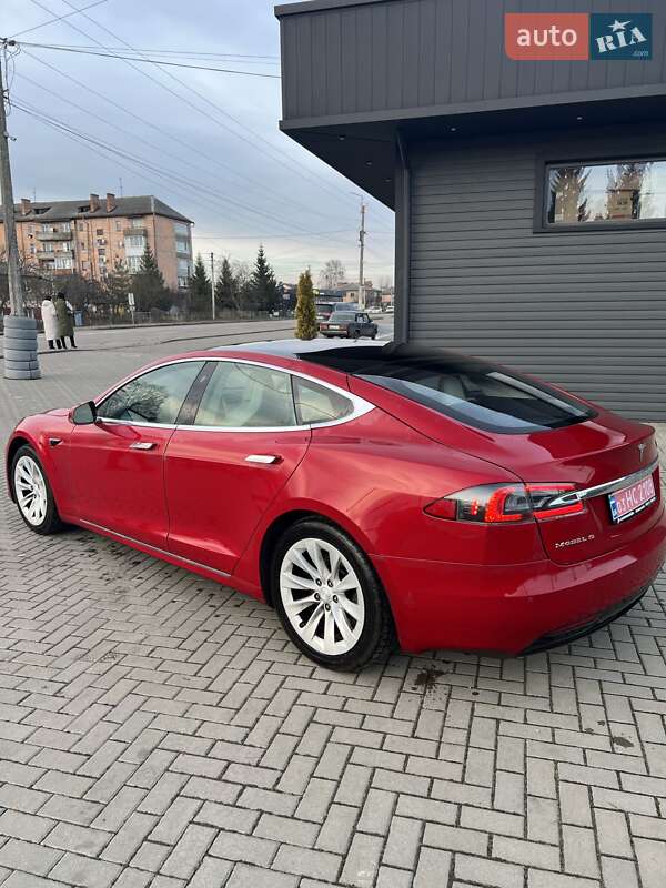 Лифтбек Tesla Model S 2018 в Сарнах фото 8 Лифтбек Tesla Model S 2018 в Сарнах
