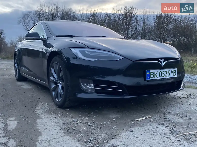 Tesla Model S