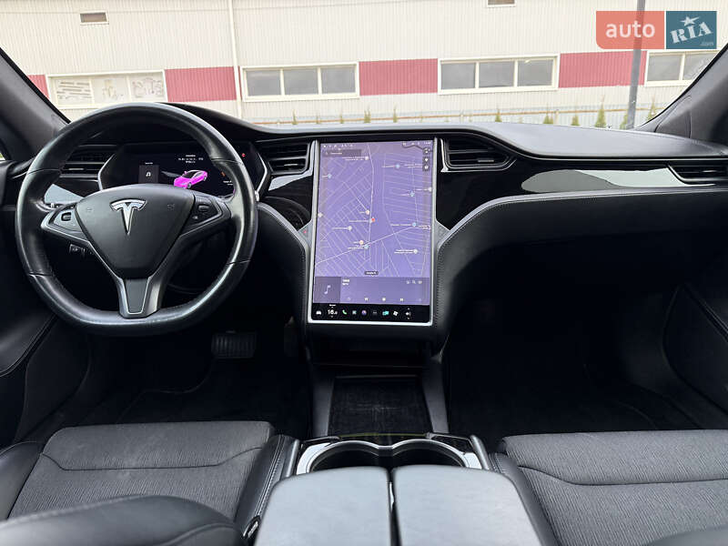 Лифтбек Tesla Model S 2018 в Луцке фото 13 Лифтбек Tesla Model S 2018 в Луцке