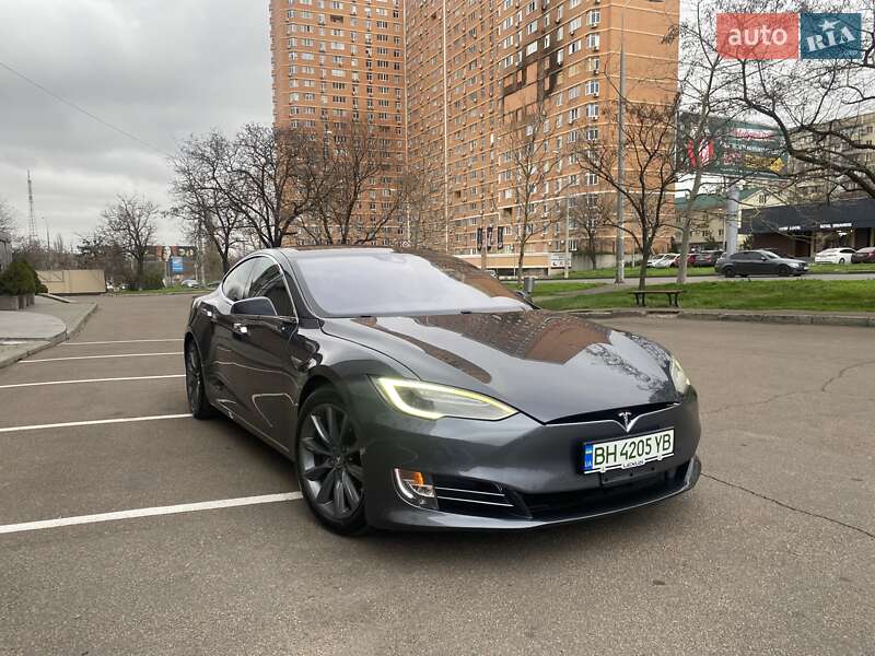 Лифтбек Tesla Model S 2016 в Одессе фото 5 Лифтбек Tesla Model S 2016 в Одессе