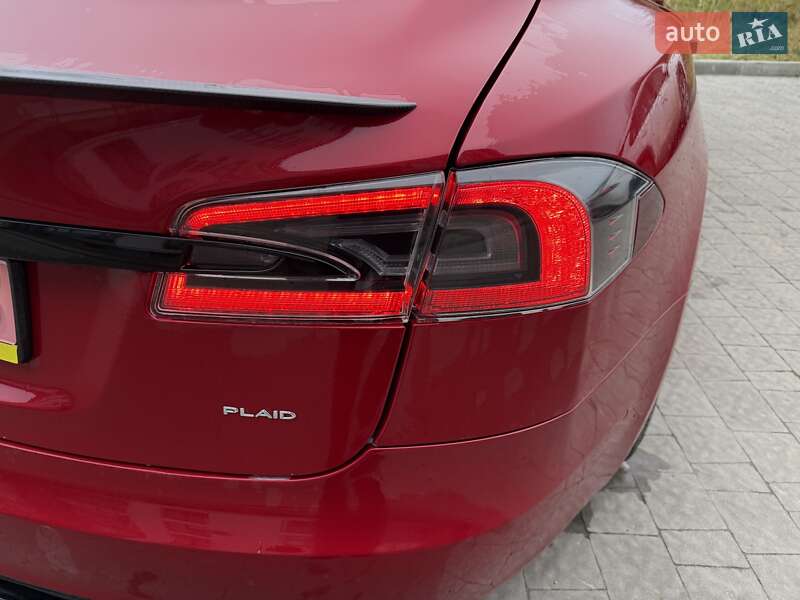 Лифтбек Tesla Model S 2021 в Львове фото 37 Лифтбек Tesla Model S 2021 в Львове