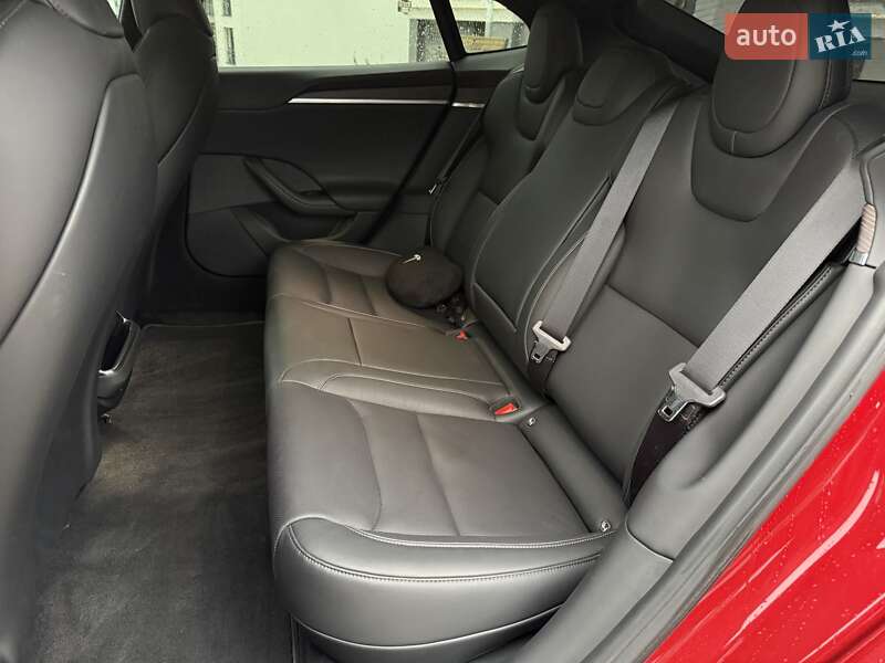 Лифтбек Tesla Model S 2021 в Львове фото 74 Лифтбек Tesla Model S 2021 в Львове