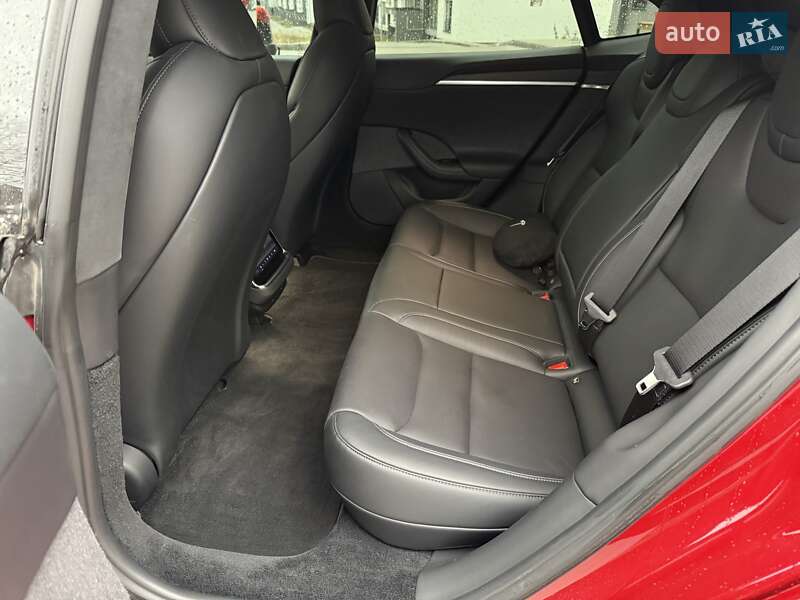 Лифтбек Tesla Model S 2021 в Львове фото 73 Лифтбек Tesla Model S 2021 в Львове