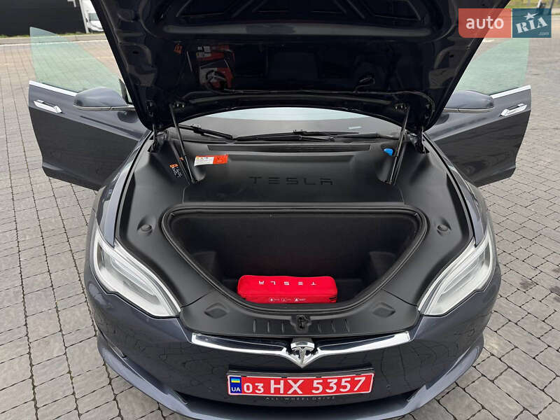 Лифтбек Tesla Model S 2017 в Львове фото 8 Лифтбек Tesla Model S 2017 в Львове