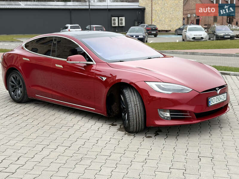 Лифтбек Tesla Model S 2018 в Бережанах фото 7 Лифтбек Tesla Model S 2018 в Бережанах