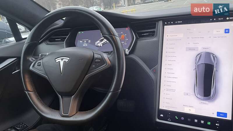Лифтбек Tesla Model S 2018 в Киеве фото 41 Лифтбек Tesla Model S 2018 в Киеве
