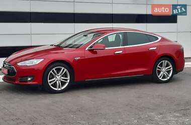 Лифтбек Tesla Model S 2014 в Ровно