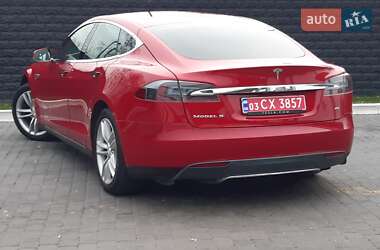 Лифтбек Tesla Model S 2014 в Ровно
