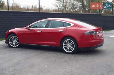 Лифтбек Tesla Model S 2014 в Ровно