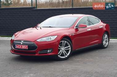 Лифтбек Tesla Model S 2014 в Ровно