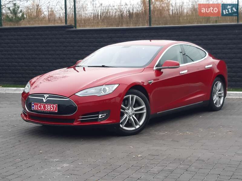 Лифтбек Tesla Model S 2014 в Ровно