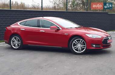 Лифтбек Tesla Model S 2014 в Ровно