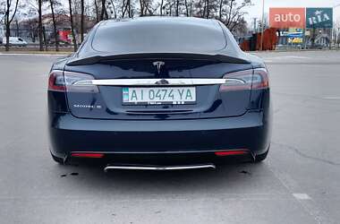 Ліфтбек Tesla Model S 2014 в Києві