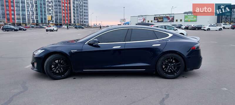 Лифтбек Tesla Model S 2014 в Киеве фото 28 Лифтбек Tesla Model S 2014 в Киеве