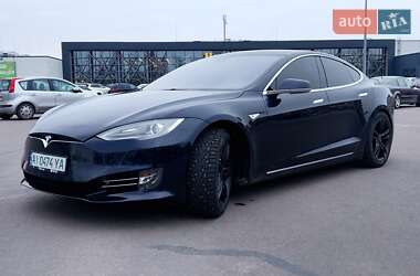 Ліфтбек Tesla Model S 2014 в Києві