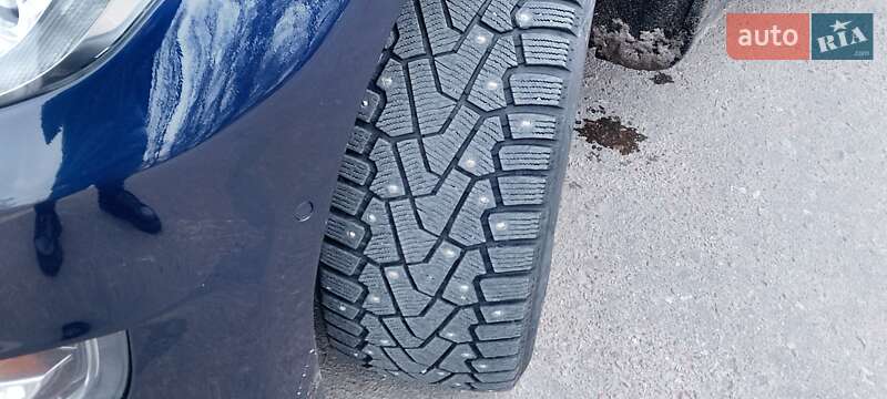 Лифтбек Tesla Model S 2014 в Киеве фото 31 Лифтбек Tesla Model S 2014 в Киеве