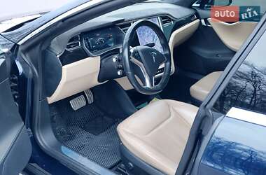 Ліфтбек Tesla Model S 2014 в Києві