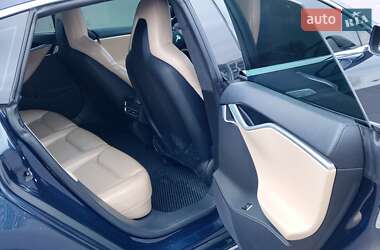 Лифтбек Tesla Model S 2014 в Киеве
