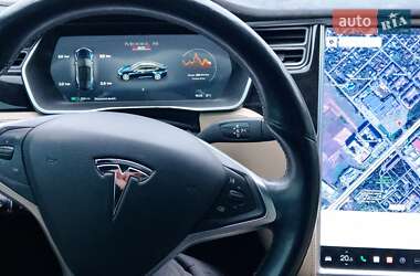 Ліфтбек Tesla Model S 2014 в Києві