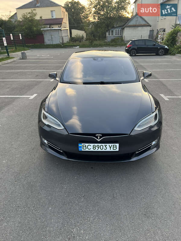 Лифтбек Tesla Model S 2016 в Львове фото 2 Лифтбек Tesla Model S 2016 в Львове