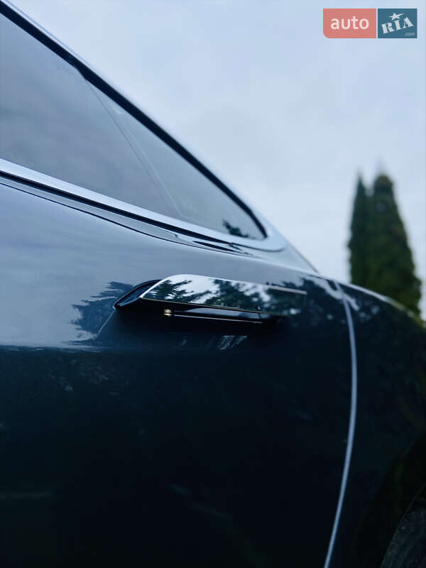 Лифтбек Tesla Model S 2016 в Луцке фото 12 Лифтбек Tesla Model S 2016 в Луцке