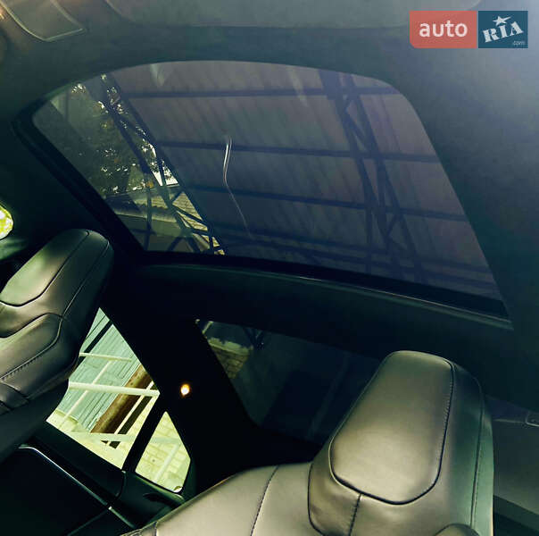 Лифтбек Tesla Model S 2016 в Луцке фото 43 Лифтбек Tesla Model S 2016 в Луцке