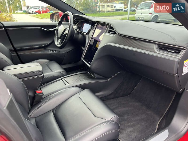 Лифтбек Tesla Model S 2018 в Львове фото 18 Лифтбек Tesla Model S 2018 в Львове