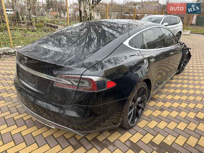 Лифтбек Tesla Model S 2013 в Николаеве