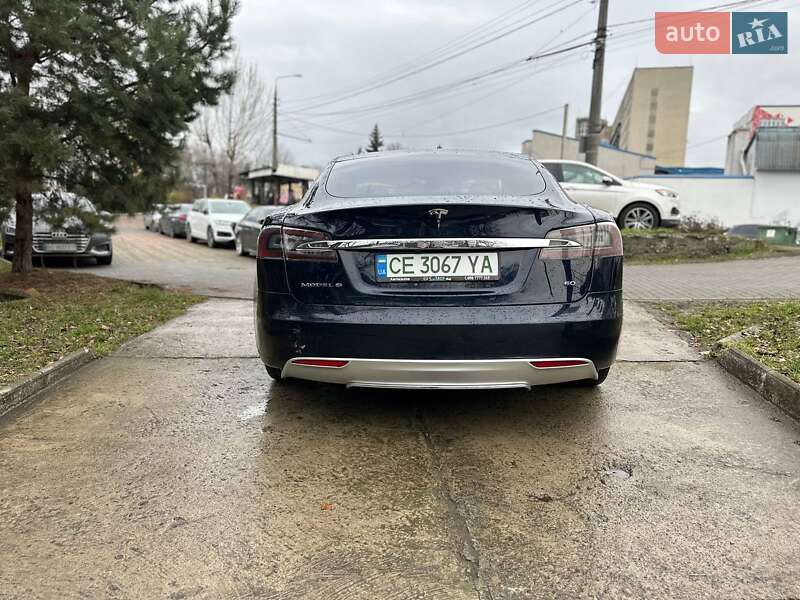 Лифтбек Tesla Model S 2014 в Черновцах фото 5 Лифтбек Tesla Model S 2014 в Черновцах