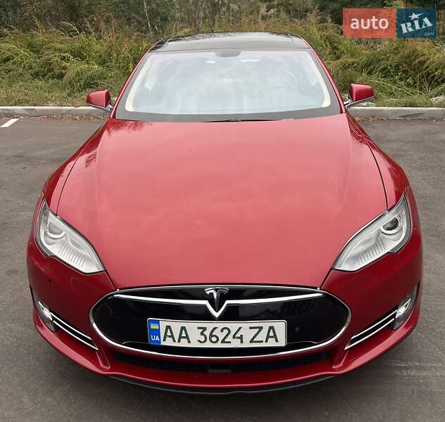 Лифтбек Tesla Model S 2013 в Киеве фото 2 Лифтбек Tesla Model S 2013 в Киеве