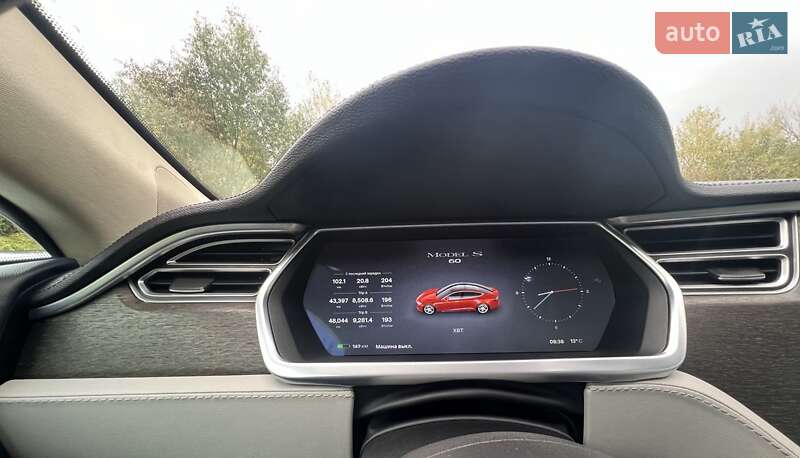 Лифтбек Tesla Model S 2013 в Киеве фото 7 Лифтбек Tesla Model S 2013 в Киеве