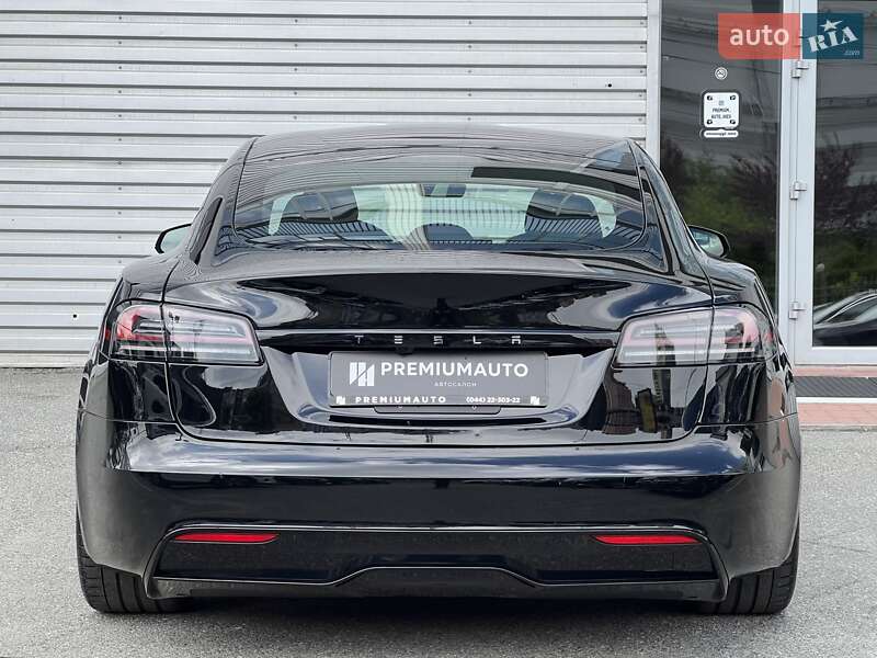 Лифтбек Tesla Model S 2023 в Киеве фото 11 Лифтбек Tesla Model S 2023 в Киеве