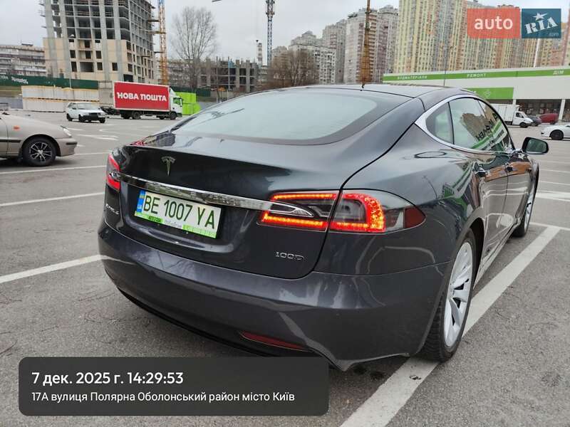 Лифтбек Tesla Model S 2018 в Киеве фото 2 Лифтбек Tesla Model S 2018 в Киеве