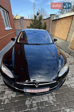 Лифтбек Tesla Model S 2013 в Виннице