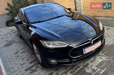 Лифтбек Tesla Model S 2013 в Виннице