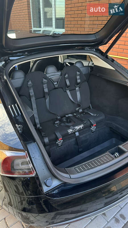 Лифтбек Tesla Model S 2013 в Виннице фото 27 Лифтбек Tesla Model S 2013 в Виннице