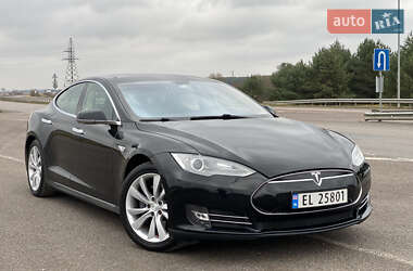 Ліфтбек Tesla Model S 2013 в Радивиліві
