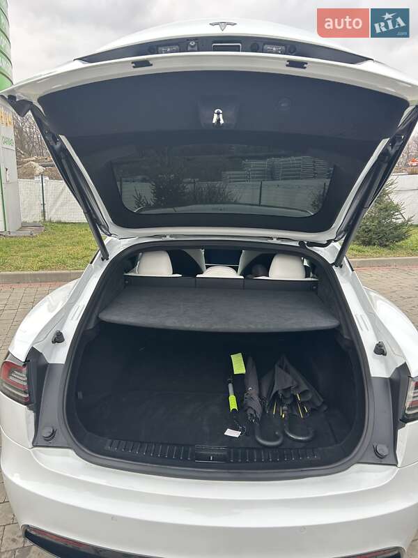 Лифтбек Tesla Model S 2022 в Ивано-Франковске фото 5 Лифтбек Tesla Model S 2022 в Ивано-Франковске