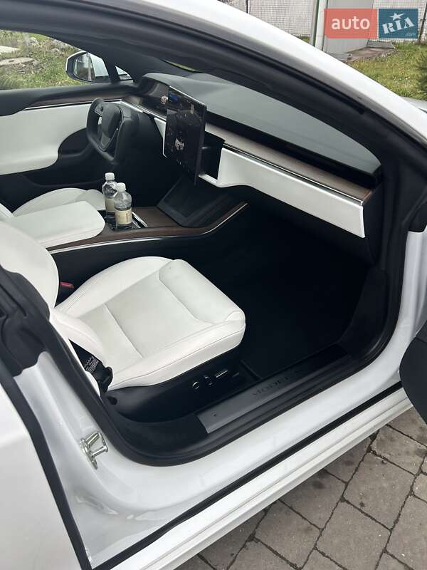 Ліфтбек Tesla Model S 2022 в Івано-Франківську