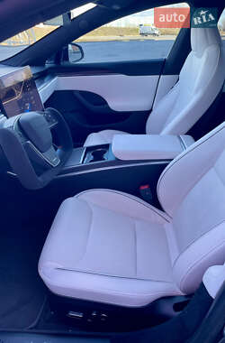 Лифтбек Tesla Model S 2021 в Киеве