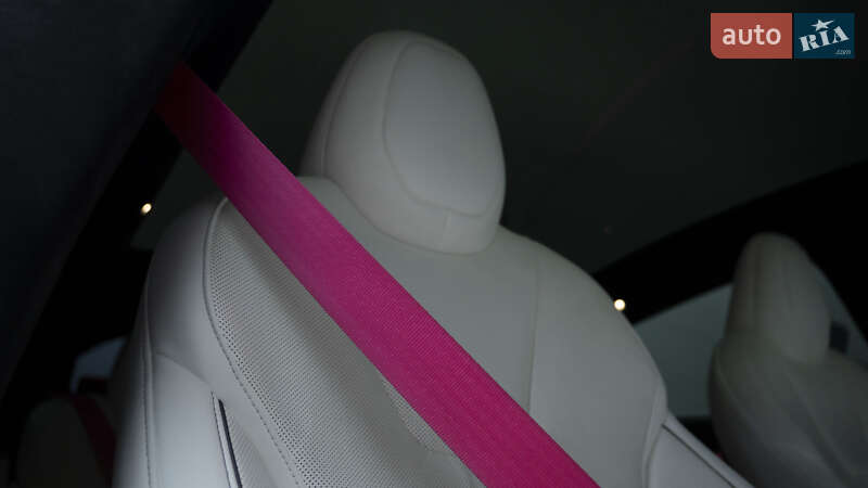 Лифтбек Tesla Model S 2021 в Киеве фото 40 Лифтбек Tesla Model S 2021 в Киеве