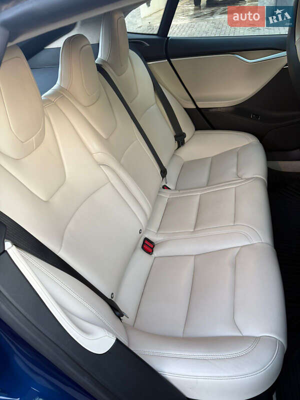 Лифтбек Tesla Model S 2018 в Ровно фото 19 Лифтбек Tesla Model S 2018 в Ровно