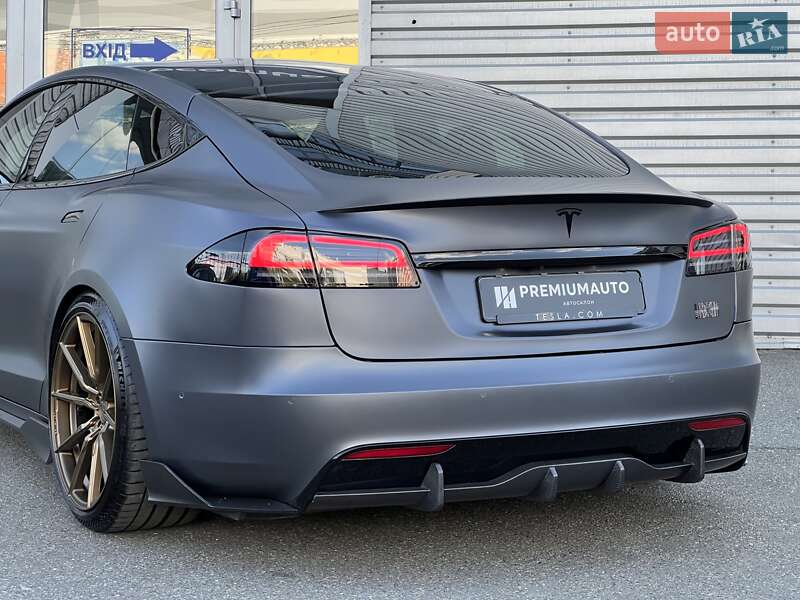 Лифтбек Tesla Model S 2022 в Киеве фото 12 Лифтбек Tesla Model S 2022 в Киеве