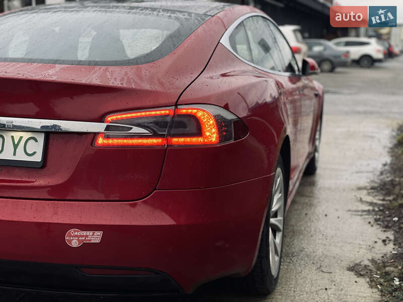 Лифтбек Tesla Model S 2016 в Львове фото 7 Лифтбек Tesla Model S 2016 в Львове